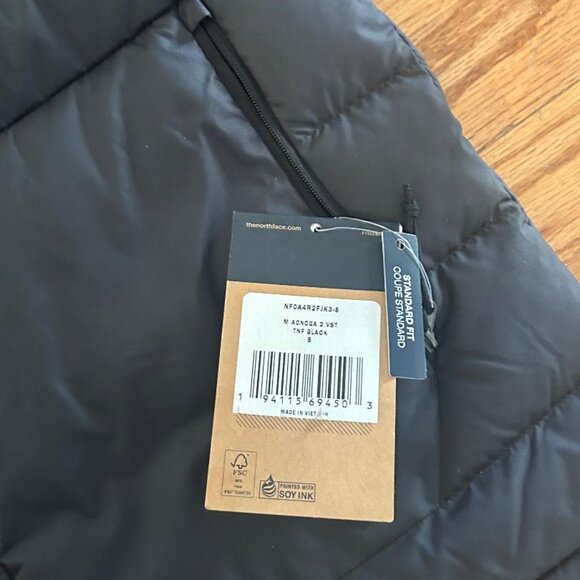 The North Face Men's Aconcagua 2 Vest TNF Black NWT (SIZE SMALL) - Picture 9 of 11